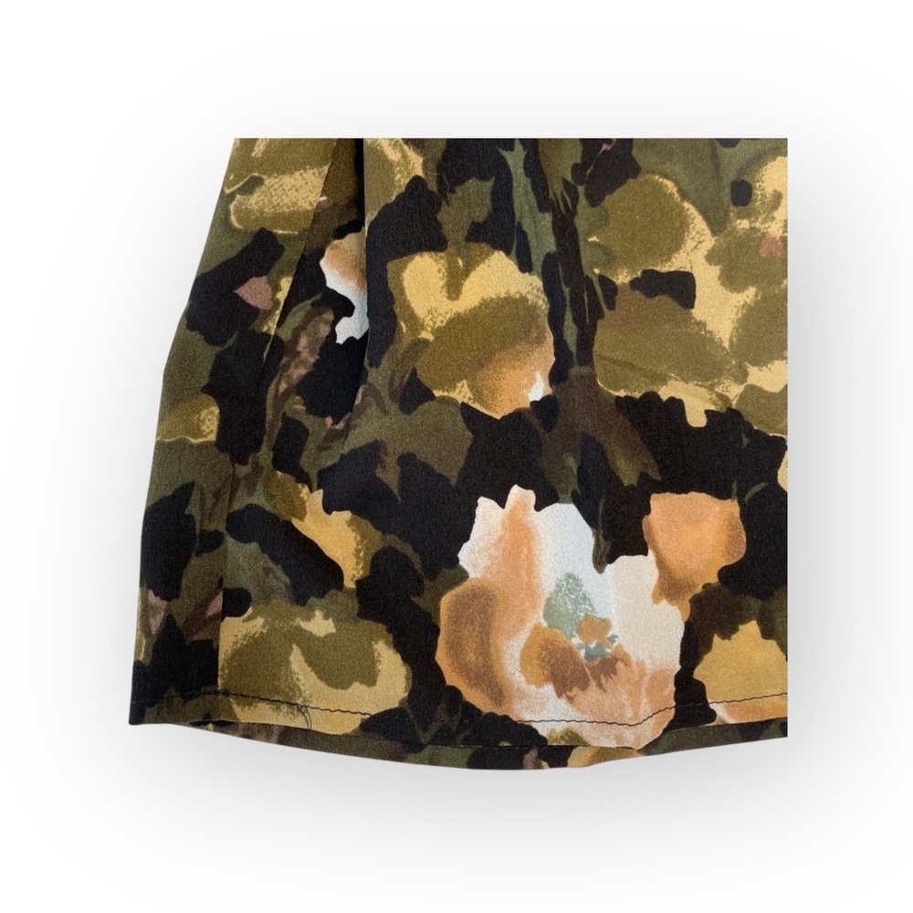 new French Connection 𑁍 Dream Floral Print Off Shoulder Mini Dress 𑁍 Olive 𑁍 XS - Picture 8 of 16
